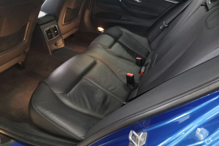 宝马3系 2017款 330Li M运动型中控内饰21