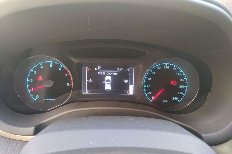 比亚迪 宋 2017款 盖世升级版 1.5TI 手动精英型中控内饰14