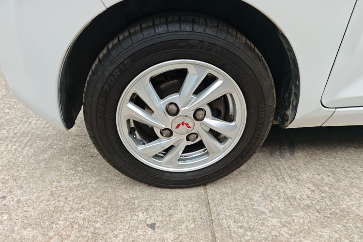 五菱汽车 宏光MINIEV 2020款 悦享款 三元锂车身外观6007