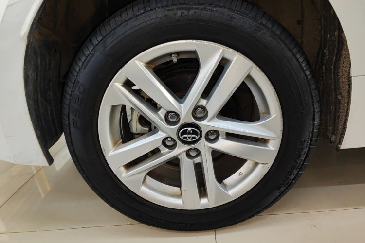 丰田 雷凌 2021款 185T CVT豪华版车身外观6008