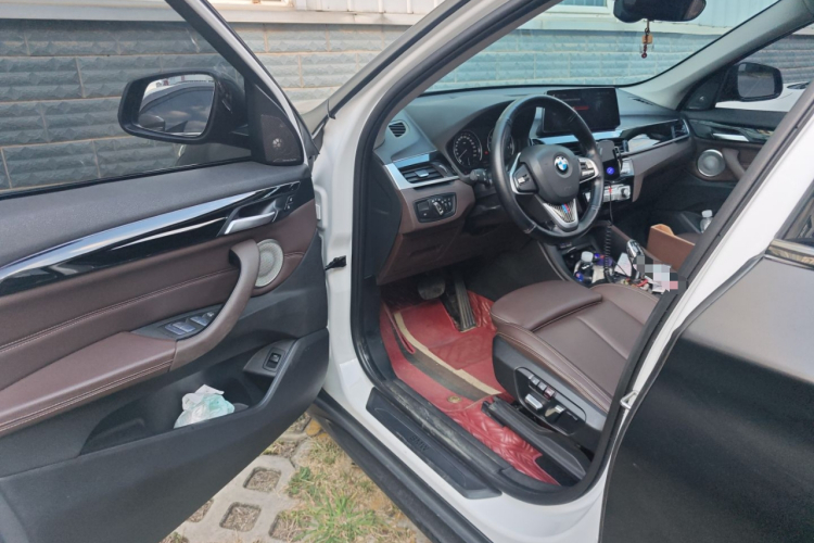 宝马X1 2022款 sDrive20Li 时尚型中控内饰20