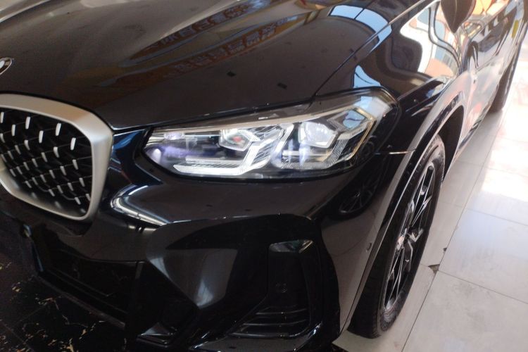 宝马X4 2022款 xDrive 25i M运动套装局部细节36