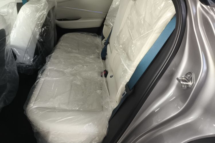 丰田bZ5 2025款 550 PRO智行版中控内饰21