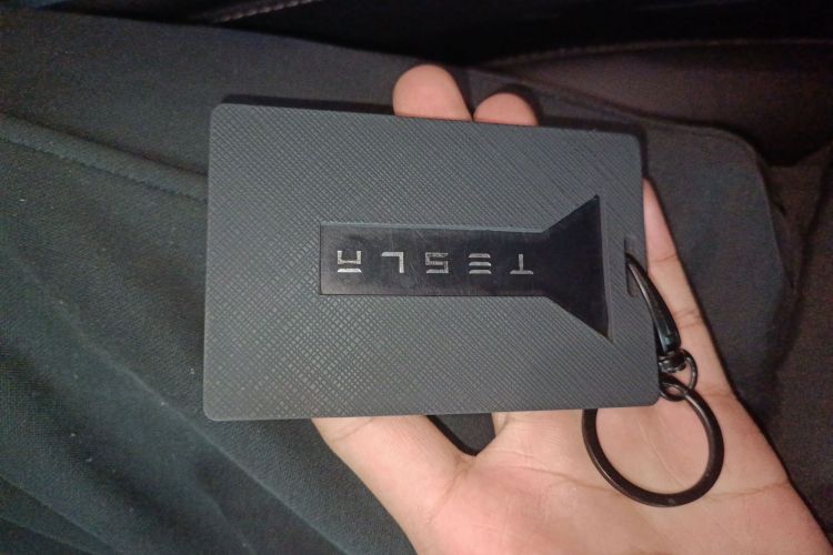 特斯拉 Model 3 2021款 标准续航后驱升级版中控内饰11