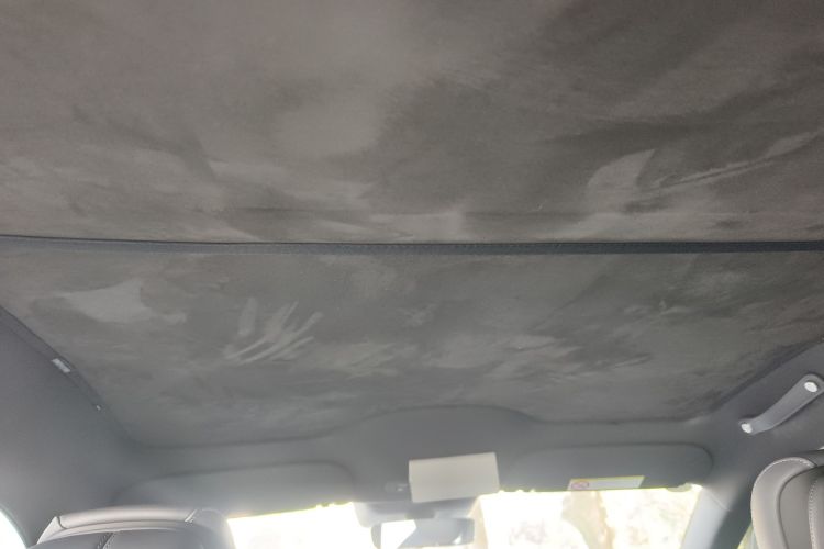 小米汽车 小米YU7 2025款 超长续航四驱Pro版中控内饰22