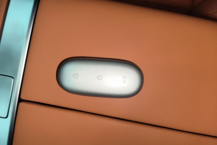 理想汽车 理想L6 2024款 Pro中控内饰11