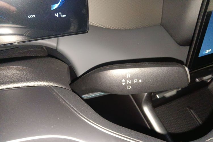 比亚迪 秦PLUS 2025款 DM-i 智驾版 128KM进取型中控内饰18