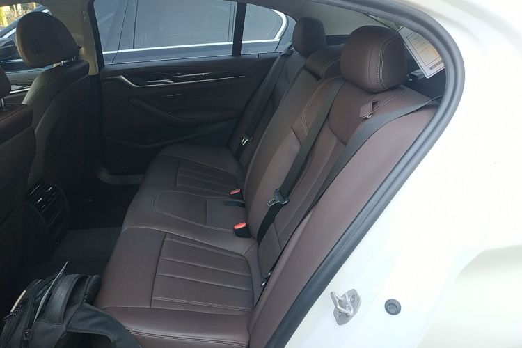 宝马5系 2020款 525Li 豪华套装中控内饰7004