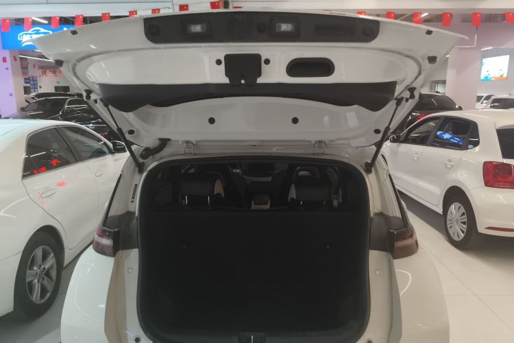 比亚迪 海鸥 2024款 荣耀版 305km 自由版机舱底盘23