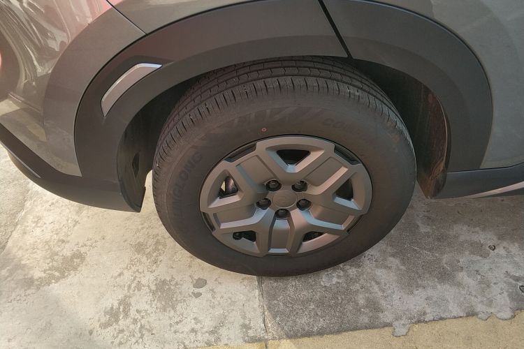 比亚迪 元UP 2024款  401KM 活力版车身外观6008