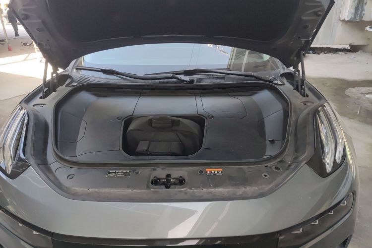 极氪001 2022款 超长续航单电机 WE版局部细节24