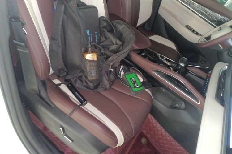 吉利汽车 星越L 2021款 2.0TD DCT EVO两驱尊贵型局部细节41