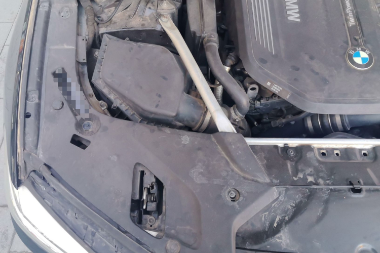 宝马5系 2018款 改款 540Li 行政版局部细节9006