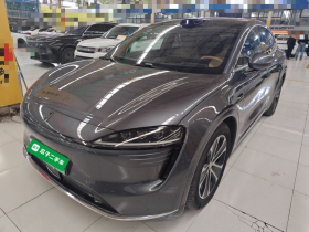 鸿蒙智行 智界R7 2024款 纯电 802km Max