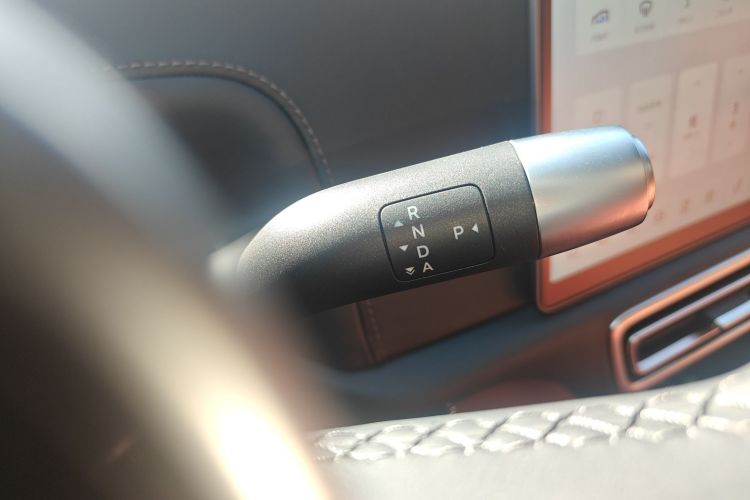 理想汽车 理想L9 2024款 Ultra局部细节18