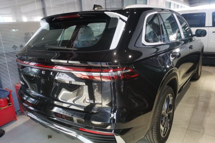 吉利汽车 星越L 2024款 2.0TD DCT EVO两驱长风版车身外观6