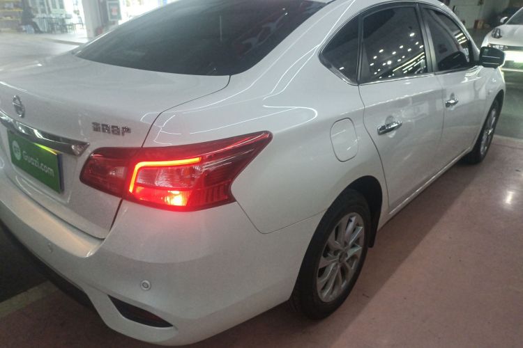 日产 轩逸 2022款 经典 1.6XE CVT舒适版车身外观6005