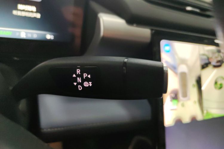 小鹏P5 2022款 460E+局部细节18