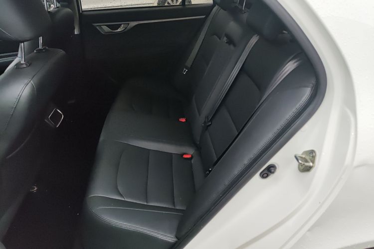 吉利汽车 远景 2020款 改款 1.5L 手动亚运版中控内饰21