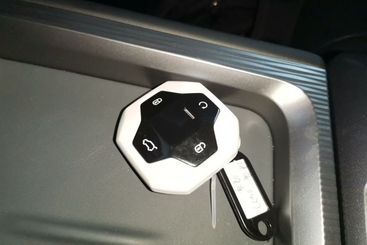 捷途山海T1 2024款 150km 向海中控内饰11