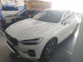 沃尔沃XC60 2025款 B5 四驱智远豪华版