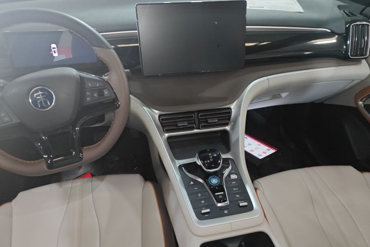 比亚迪 宋Pro新能源 2023款 冠军版 DM-i 110KM超越型中控内饰16