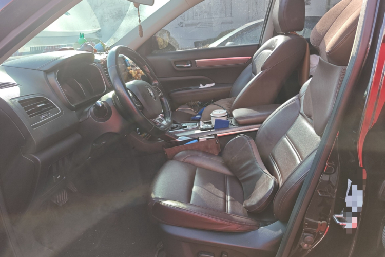 雷诺 科雷傲 2018款 2.5L 两驱120周年限量版中控内饰19