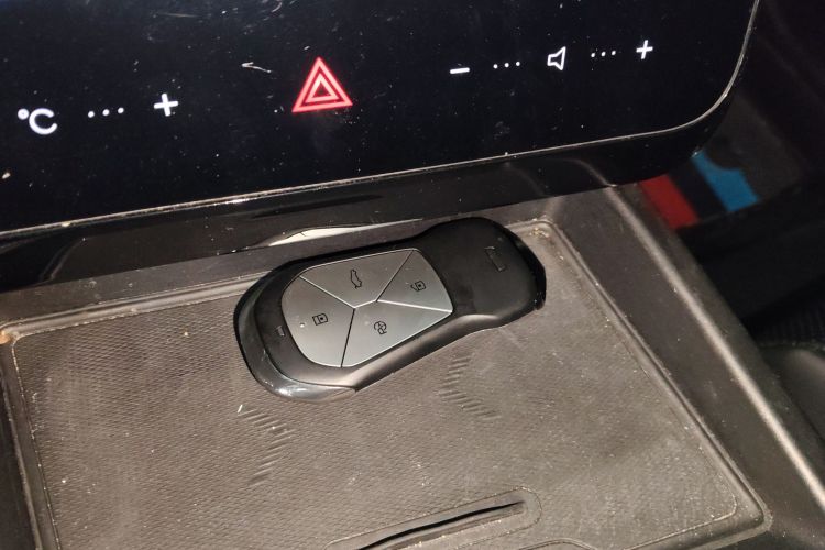 小鹏G3 2021款 G3i 460N中控内饰11