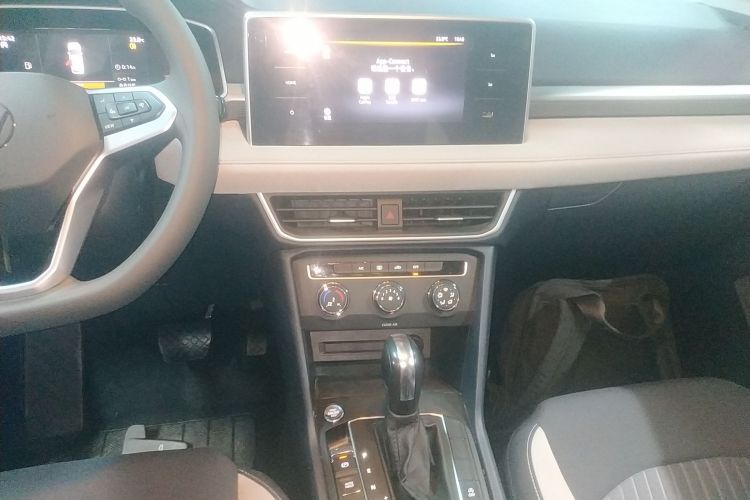 大众 途岳 2023款 300TSI 两驱新月版局部细节16