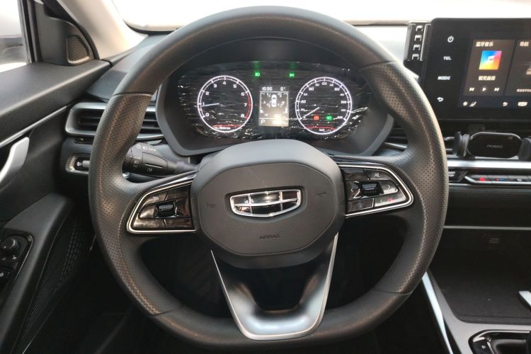 吉利汽车 帝豪 2023款 第4代冠军版 1.5L CVT豪华型中控内饰13