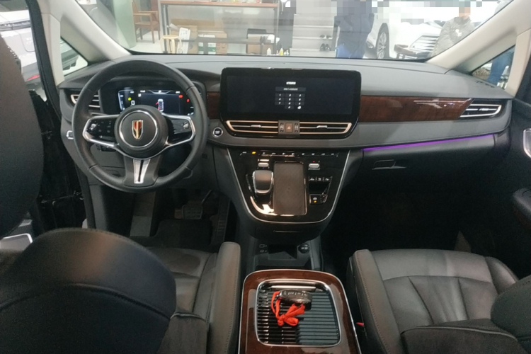 红旗HQ9 PHEV 2024款 2.0T 四驱豪华版中控内饰7002