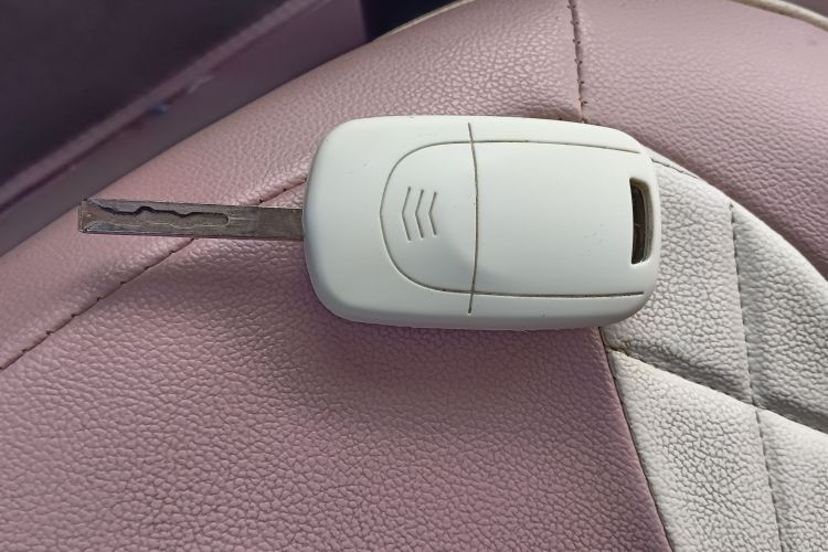 五菱汽车 宏光MINIEV 2021款 马卡龙臻享款 磷酸铁锂中控内饰7001