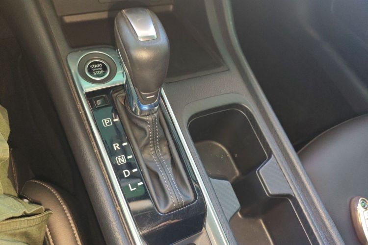 日产 轩逸 2022款 1.6L XL CVT悦享版局部细节18