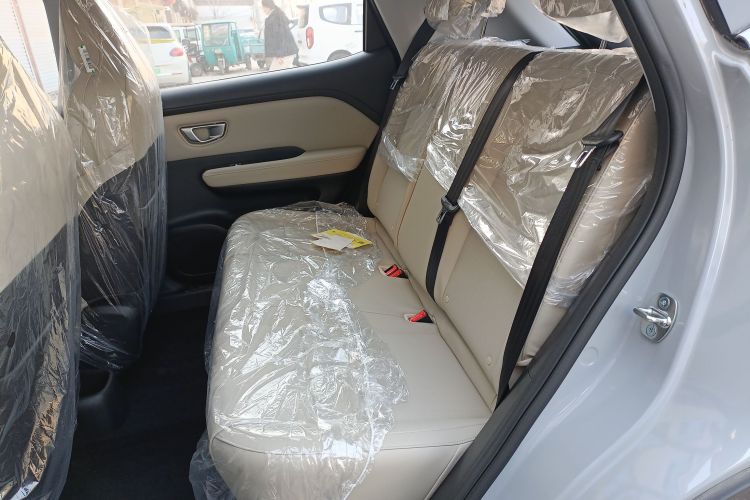 五菱汽车 五菱缤果PLUS 2024款 510km 五座版中控内饰21