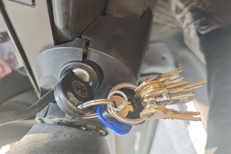 大众 桑塔纳经典 2007款 1.8L 景畅型中控内饰7001