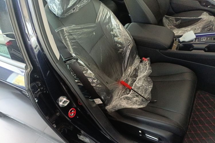 本田 雅阁新能源 2023款 2.0L e:PHEV 尊贵版局部细节41