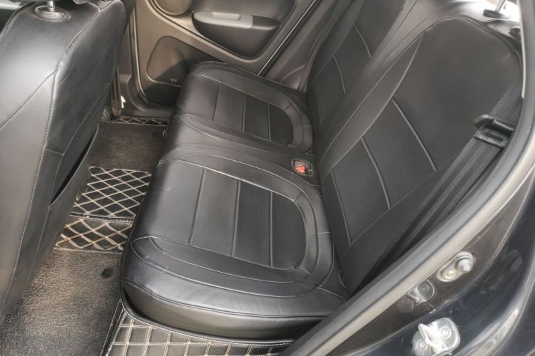 欧拉黑猫 2021款 301km 基础型中控内饰7004