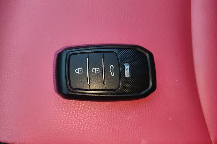 丰田 卡罗拉 2021款 1.2T S-CVT精英PLUS版中控内饰11