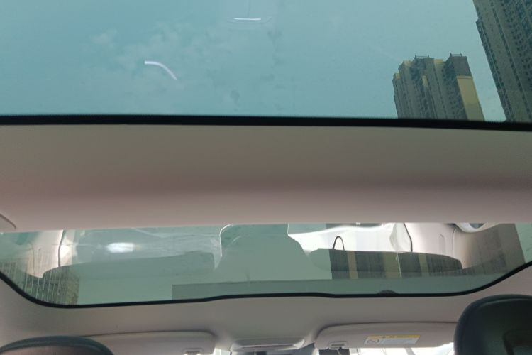 小鹏P7 2022款 480G+局部细节22