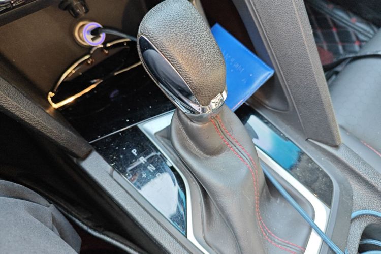 雪佛兰 沃兰多 2018款 Redline 530T 自动耀享版（5+2款） 国V中控内饰18