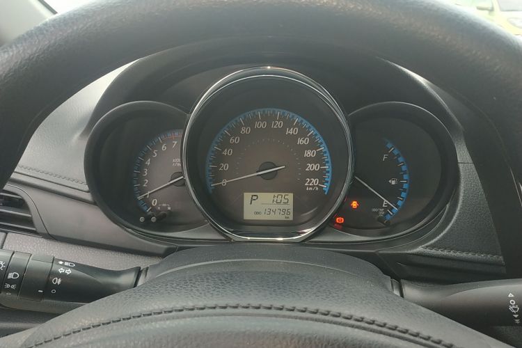 丰田 YARiS L 致享 2017款 1.5E CVT魅动版中控内饰14