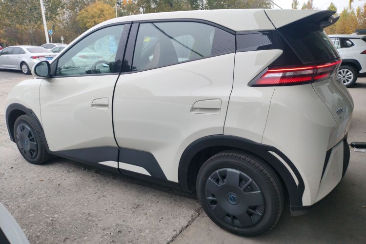 比亚迪 海鸥 2025款 305km 活力版车身外观4