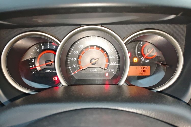 日产 轩逸 2012款 经典 1.6XE 手动舒适版局部细节14