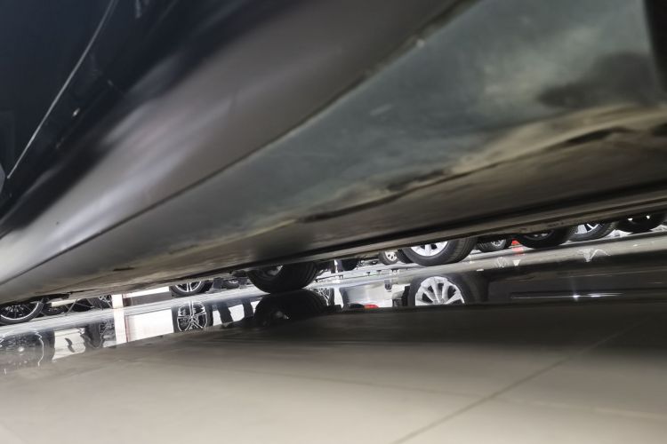 特斯拉 Model 3 2022款 后轮驱动版局部细节9002