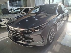 比亚迪 驱逐舰05 2024款 荣耀版 DM-i 55KM 豪华型