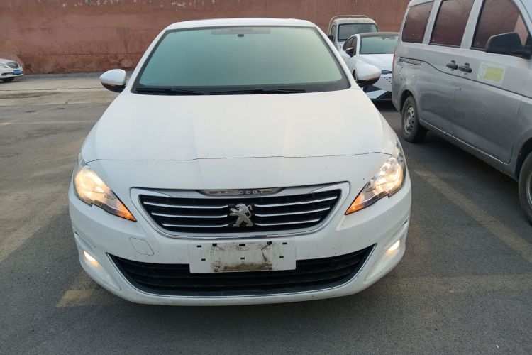 标致408 2018款 350THP 自动豪华版车身外观2