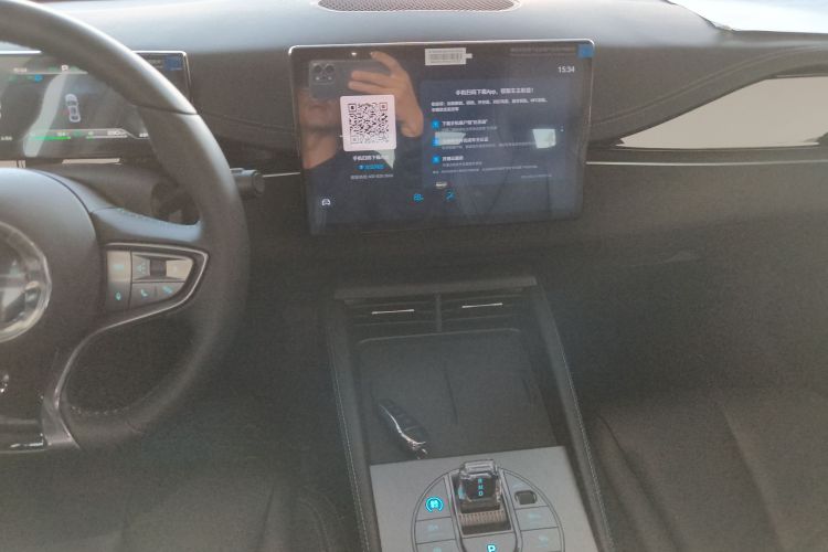 比亚迪 海豹06新能源 2024款 DM-i 80KM尊贵型中控内饰16