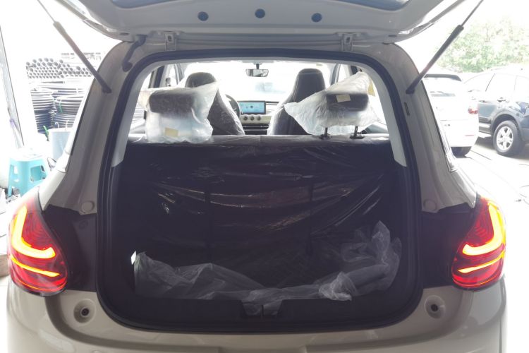 五菱汽车 五菱缤果 2024款 333km 悦享款中控内饰23