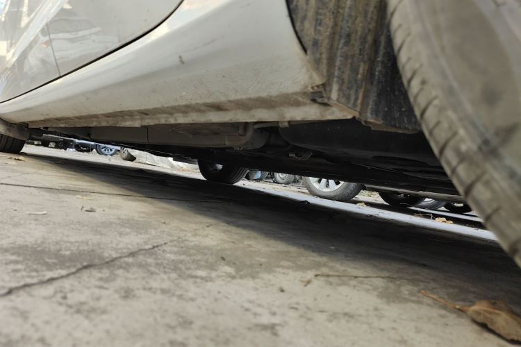 吉利汽车 帝豪 2022款 第4代 1.5L 手动精英型局部细节9003