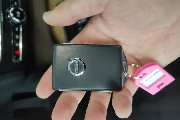 沃尔沃S90 2022款 B5 智逸豪华版中控内饰11